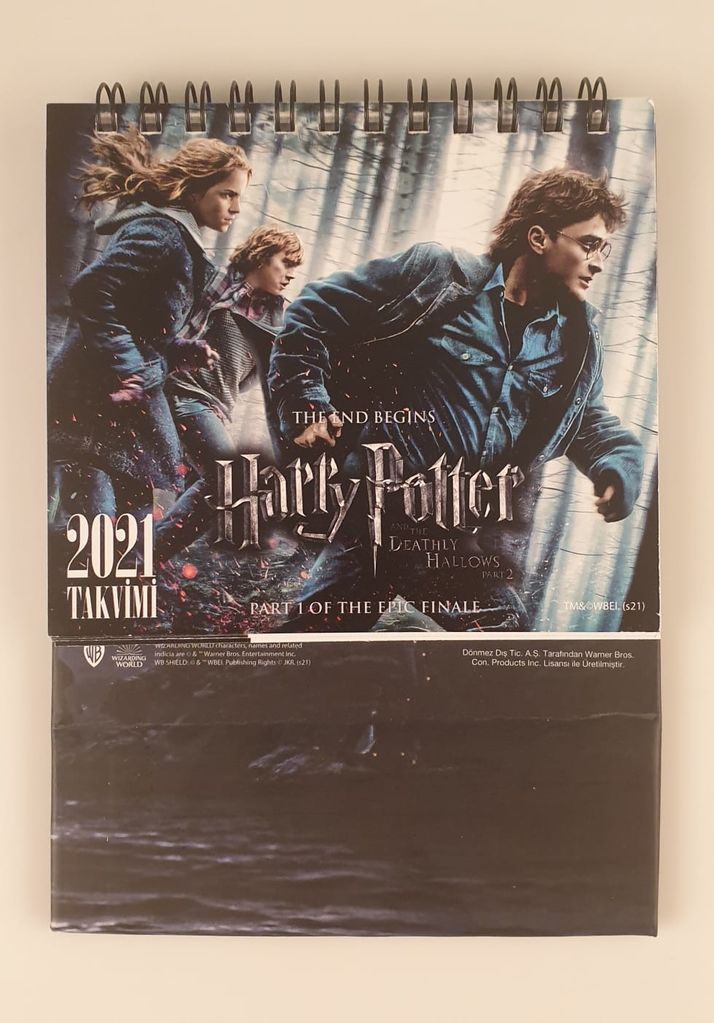 Harry Potter Üçgen Masa Takvimi